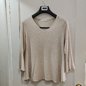 Chris & Carol Women's Beige V-Neck Bell Sleeve Top